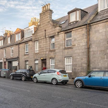 Hutch 2 Bed Apart Aberdeen Extérieur photo