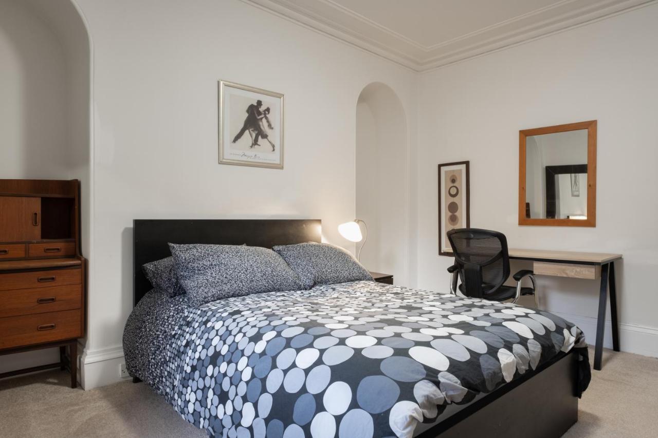 Hutch 2 Bed Apart Aberdeen Extérieur photo